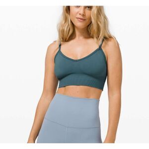 Women Lululemon Ebb to Street Bra *Light Support C/D Cup Desert Teal Size 8